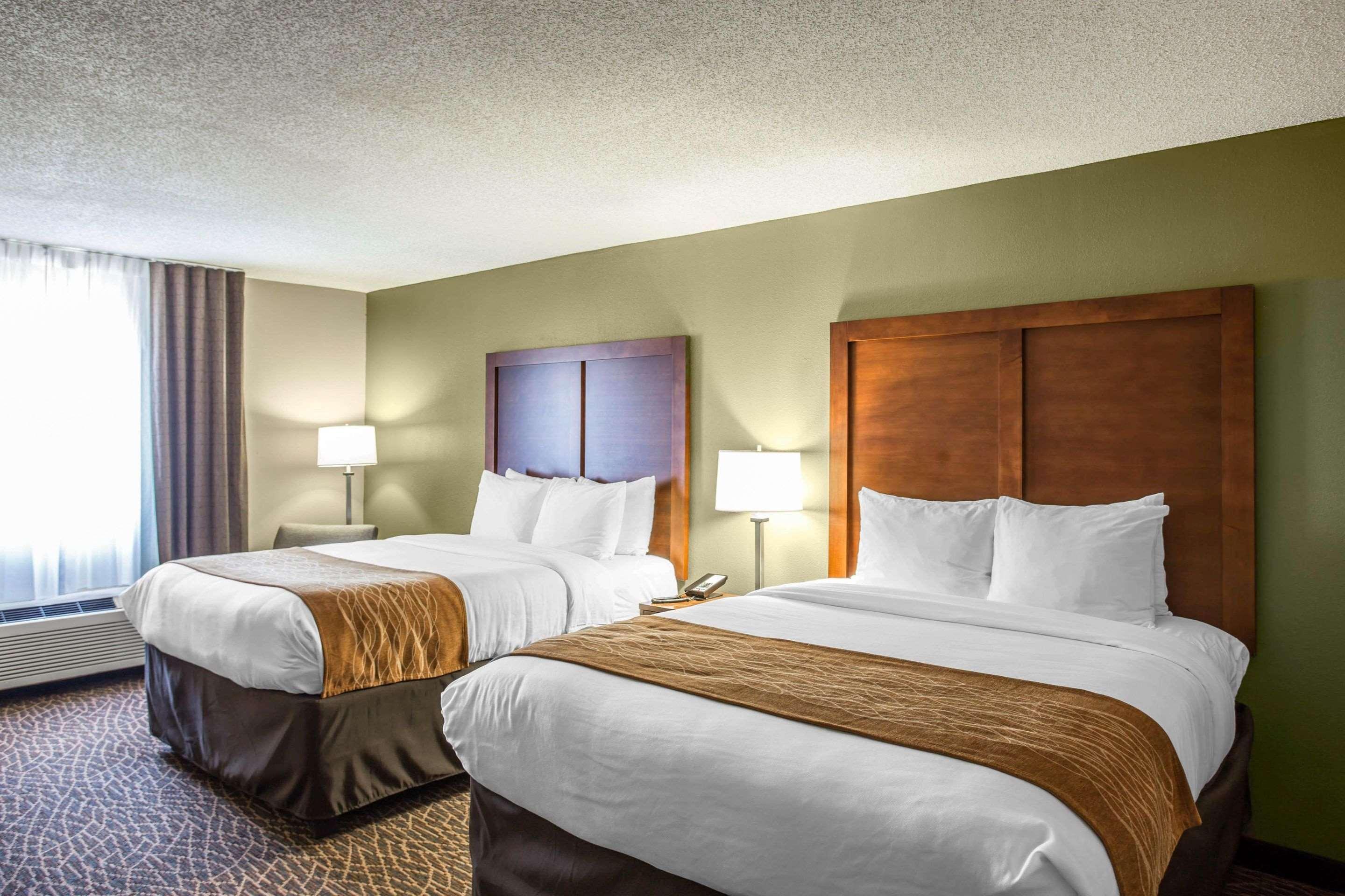 Spark By Hilton 2*