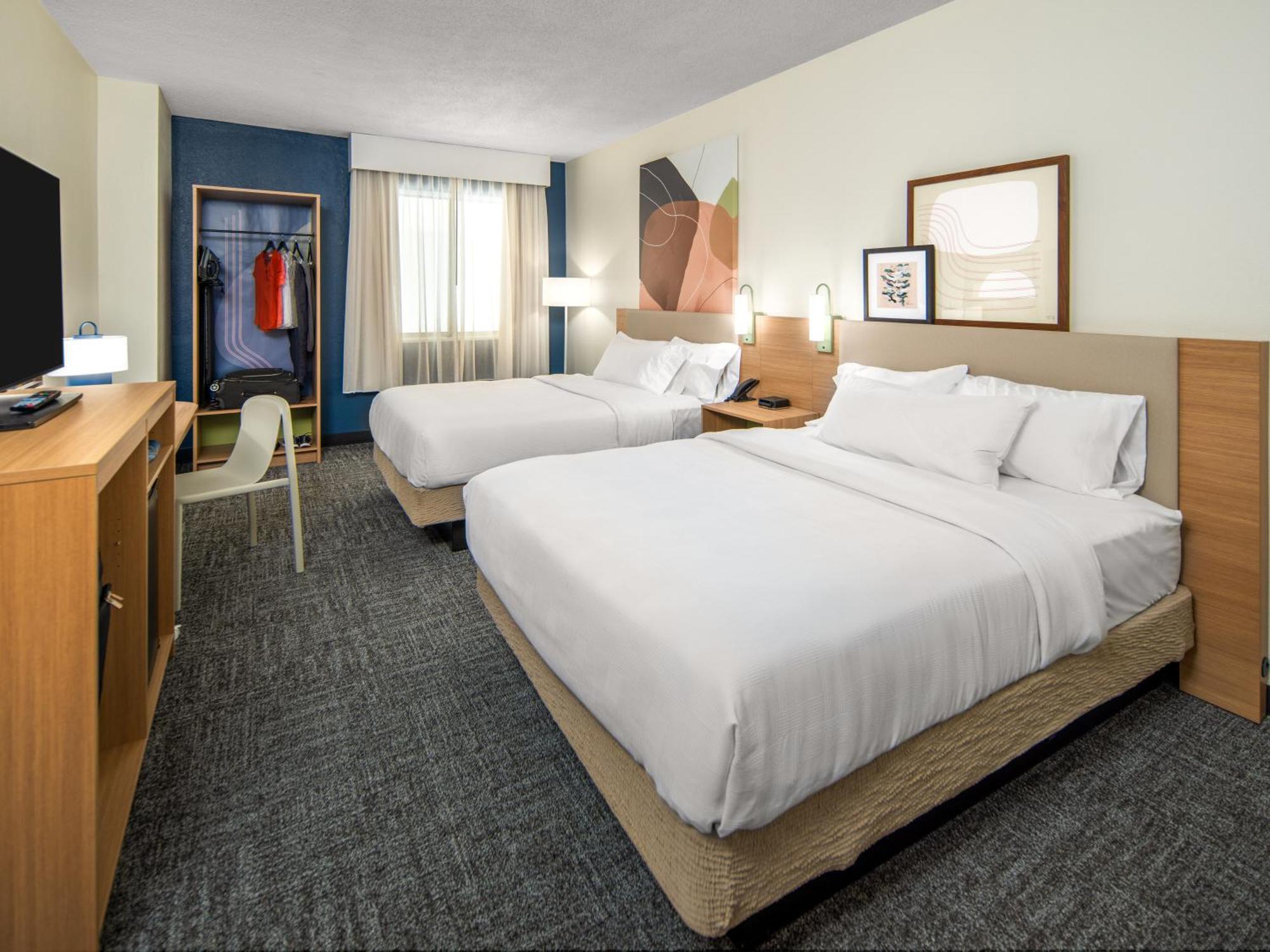 Spark By Hilton Hotel