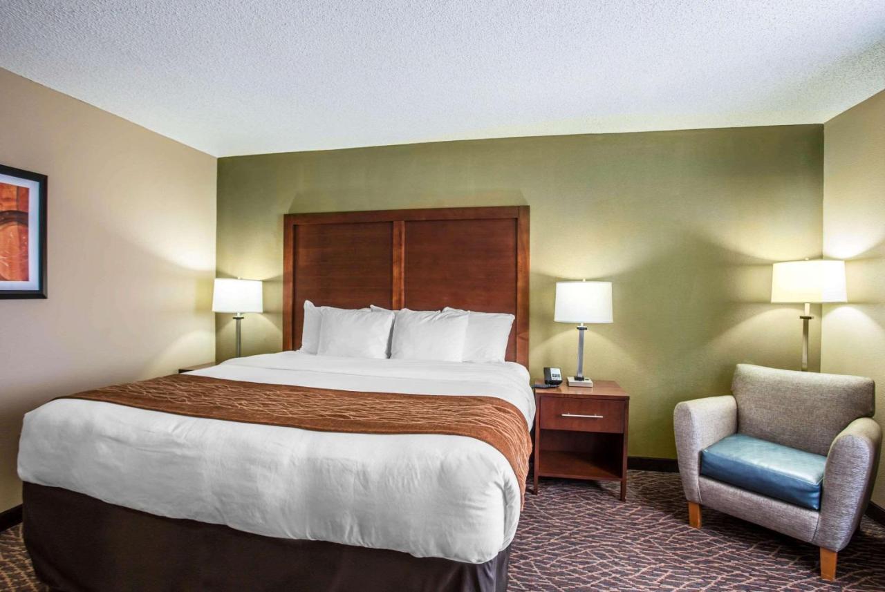 Spark By Hilton 2*