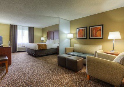 Spark By Hilton Hotel